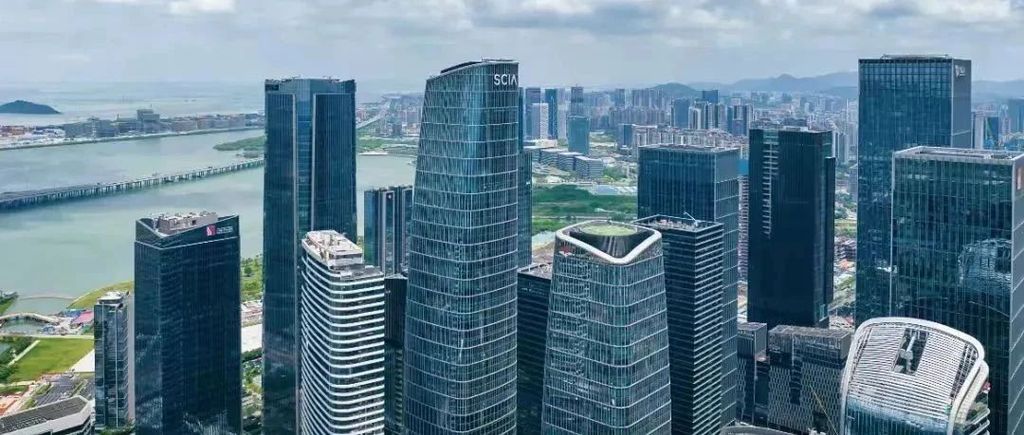 为什么选择前海？新华社走进前海对话国际律所→